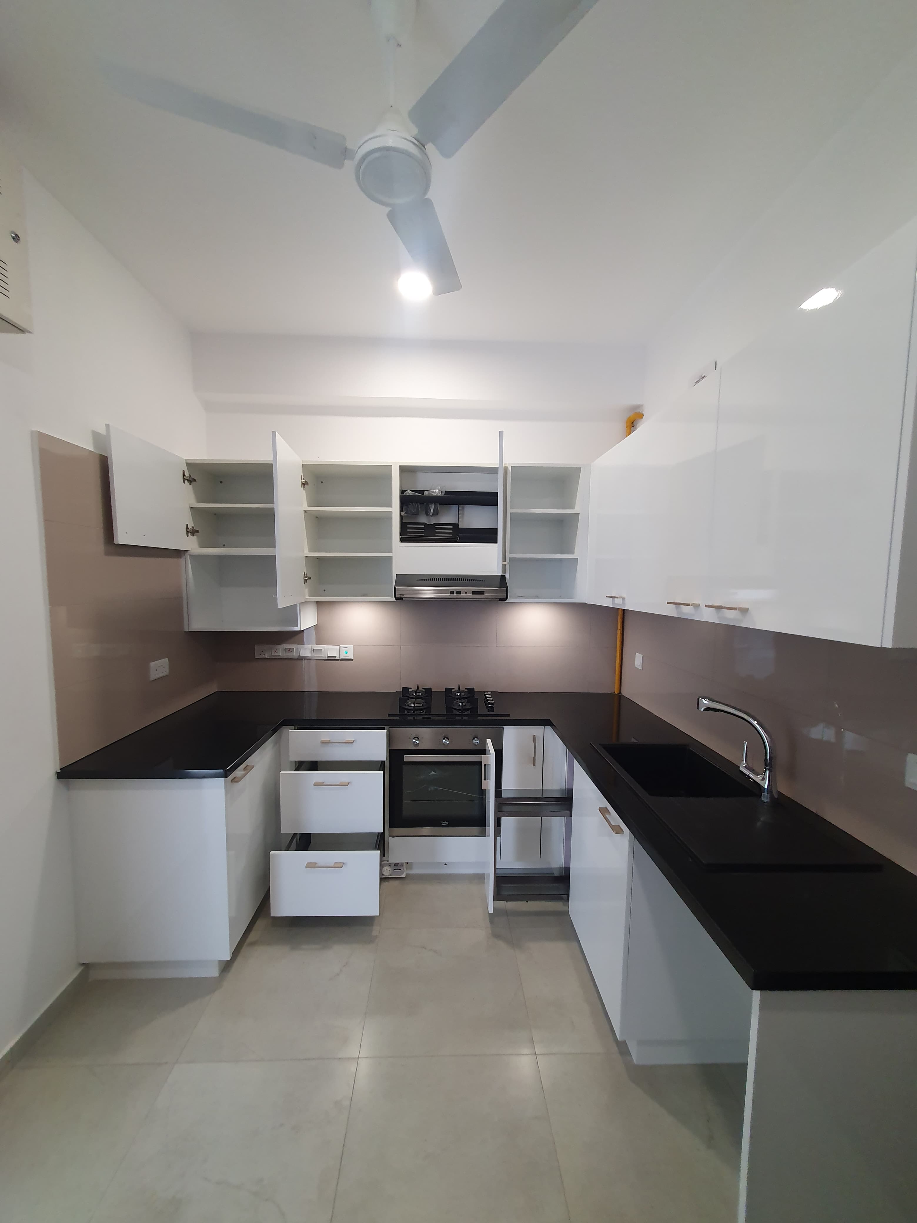 Exquisite Kitchen Cabinets